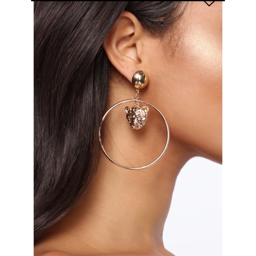 Lot of 2 Fashion Nova Hoop & Dangle Earrings - Picture 2 of 8